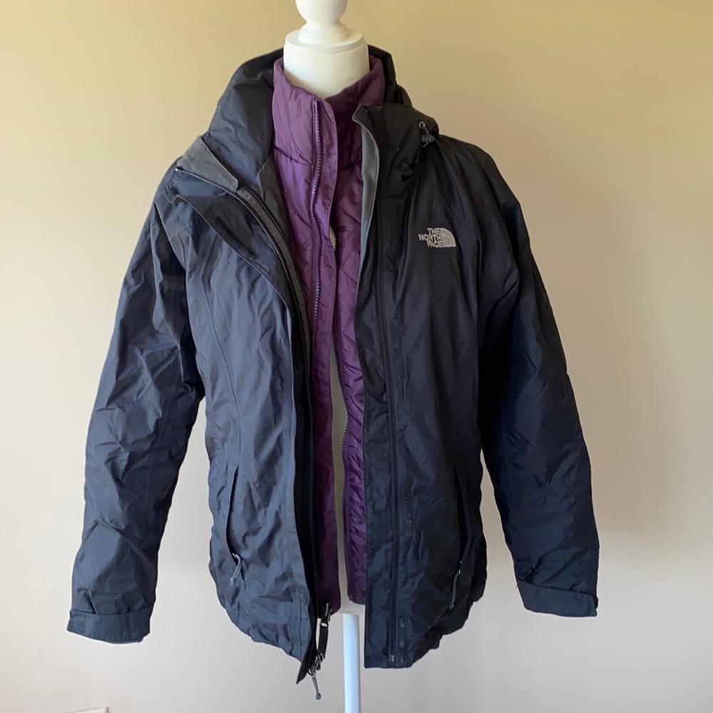 North Face Women’s Hyvent Jacket